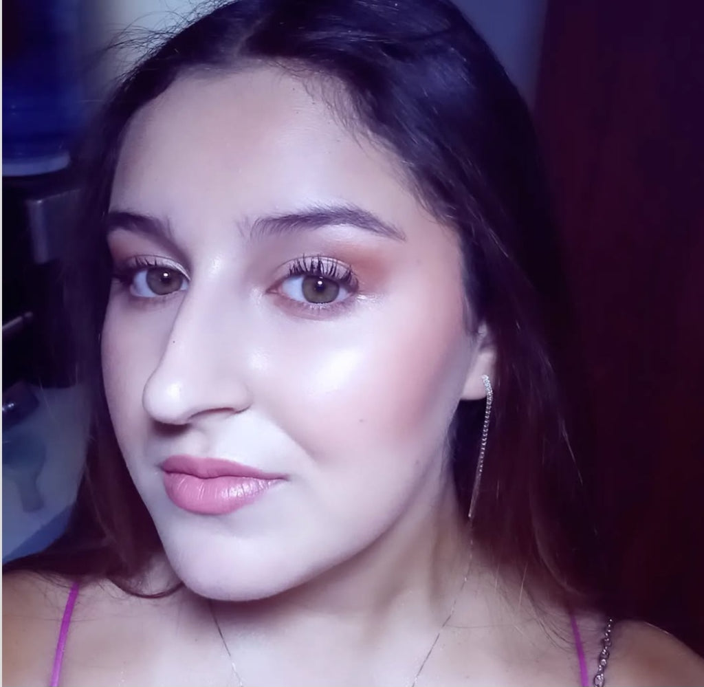 MAQUILLAJE PROFESIONAL