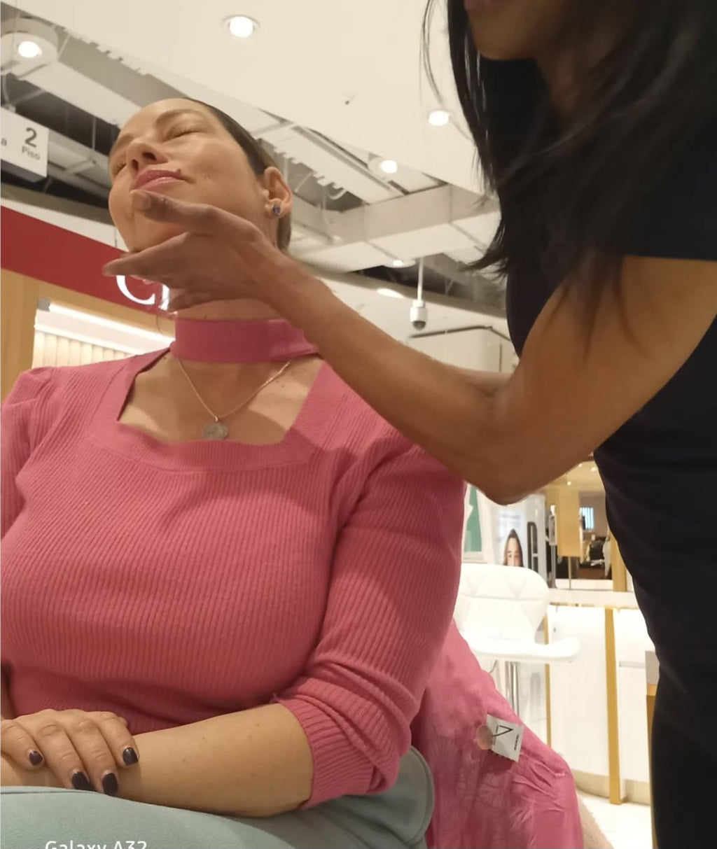 CLASES DE AUTOMAQUILLAJE DÍA Y NOCHE